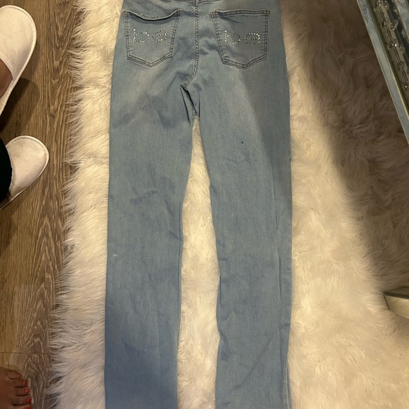 bebe Light Blue Skinny Jeans - Picture 3 of 4